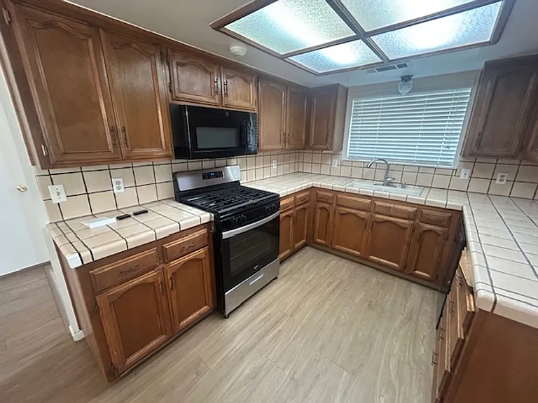 1231 W Whispering Pines Ct — Photo 5