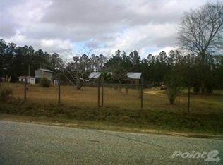 24795 Daw Rd, Elberta, AL 36530