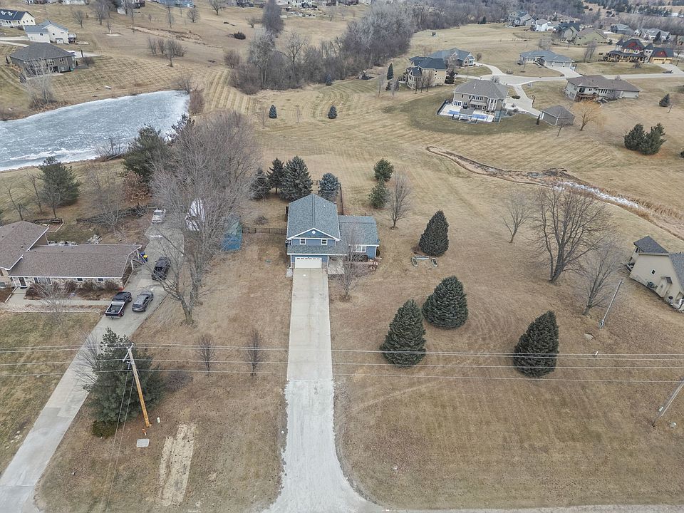 1st image of 3049 Cumming Ave