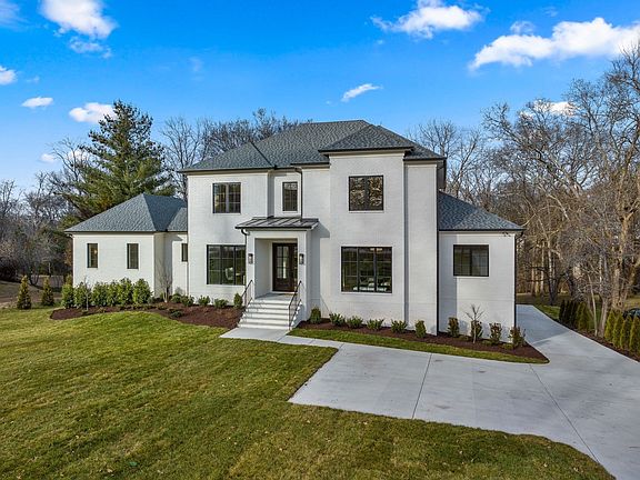 2nd image of 6718 Fleetwood Dr