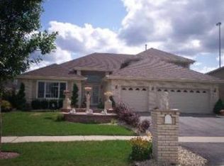 151 Providence Dr, Matteson, IL 60443