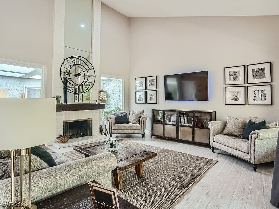 1st image of 2740 San Lago Ct