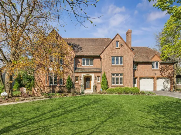 1018 Eastwood Rd, Glencoe, IL 60022