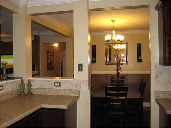 Easy access to dining area.