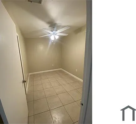 100 SW 24th Ave — Photo 13