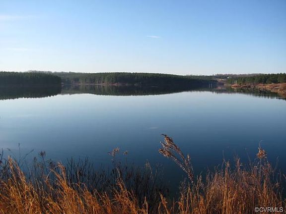 2nd image of 3858 Mill Mount Dr
