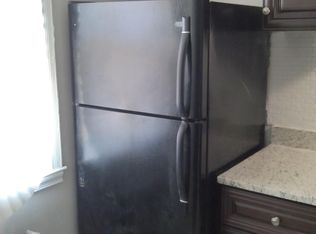 918 Saint Dunstans Rd #2, Baltimore, MD 21212