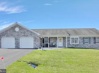 8356 Harper Dr, Waynesboro, PA 17268