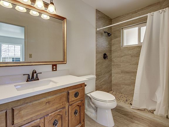 3rd image of 5151 Pistachio Ln