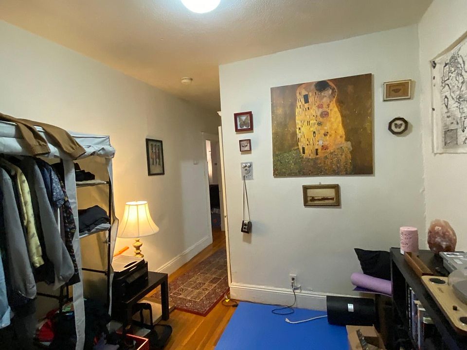 2nd image of 116 Washington St APT 45