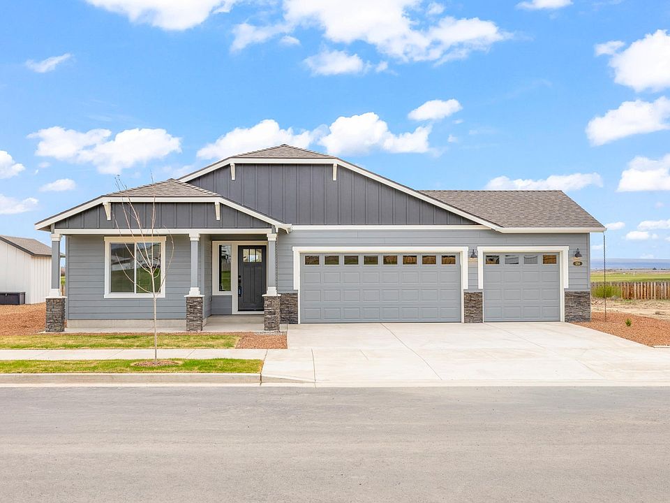 Charity Craftsman Elevation