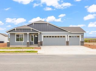 1256 NW Fairway Rd, Madras, OR 97741