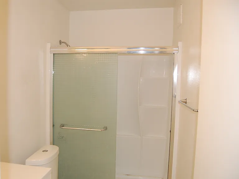 659 S Webster Ave #17 — Photo 4