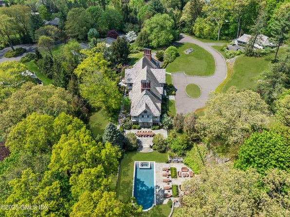190 North St, Greenwich, CT 06830