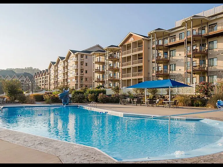 250 Lakewood Dr #5205 — Photo 33