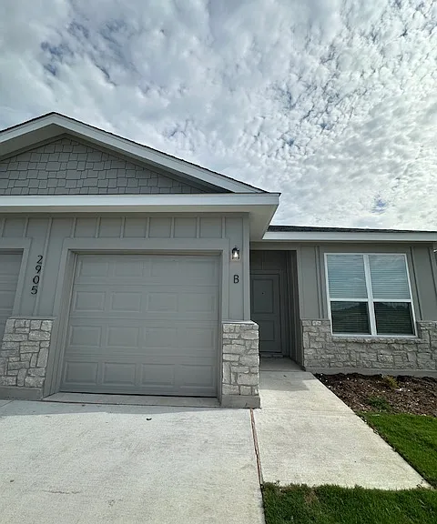 2905 Quail Ridge Ln — Photo 1