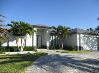 317 Kamal Pkwy, Cape Coral, FL 33904