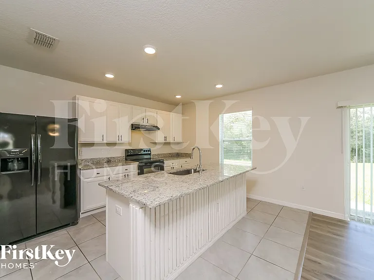 3345 Wellborn Dr — Photo 8