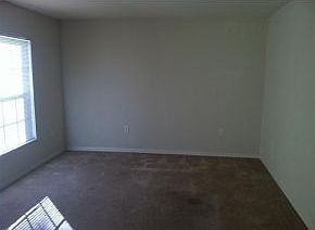 4th image of 1491 W Jocelynne St