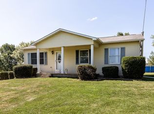 852 New Hope Rd, Staunton, VA 24401