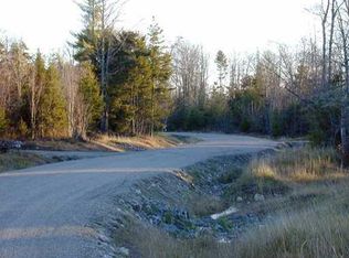 9 Woodland Dr, Ellsworth, ME 04605