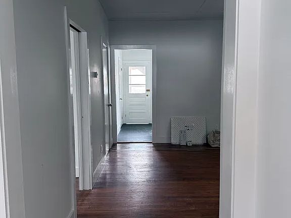 5th image of 850 Columbia St #1
