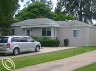 135 7th St, Imlay City, MI