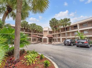8721 Shadowwood Blvd #208, Coral Springs, FL 33071