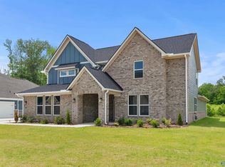 7509 Speckle Belly Blvd, Owens Cross Roads, AL 35763