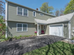 33 Saxon Rd, Bethel, CT 06801