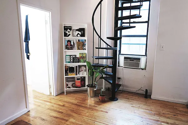 Rented by Sky Management | media 31