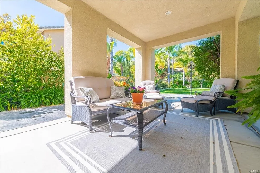5 bed, 3756 sqft, $5,800 — Photo 3