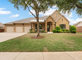 904 Killian Dr, Mansfield, TX 76063