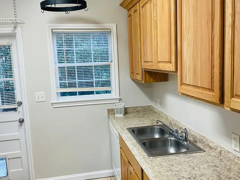 1232 Alachua Ave #B — Photo 10
