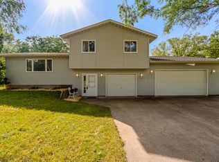 1616 Pinecrest Ave, Holmen, WI 54636