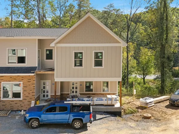 812 Powdermill Rd Unit 1, Gatlinburg, TN 37738