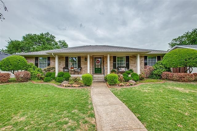1st image of 7738 La Cabeza Dr