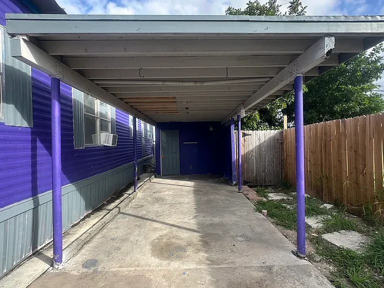 2961 Plumosa Ln #H — Photo 12
