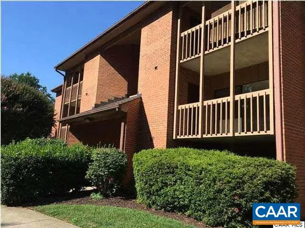 115 Turtle Creek Rd APT 11, Charlottesville, VA 22901