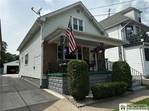 470 N Ogden St #W, Buffalo, NY 14212