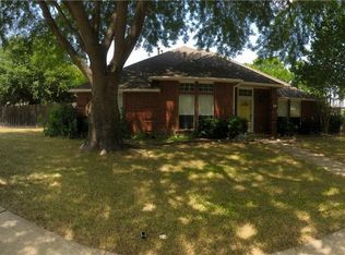1701 Lordsburg Dr, Garland, TX 75040