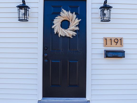 2nd image of 1191 Loretta Ave