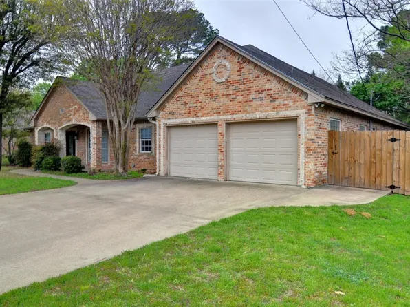 1206 3rd St, Granbury, TX 76048