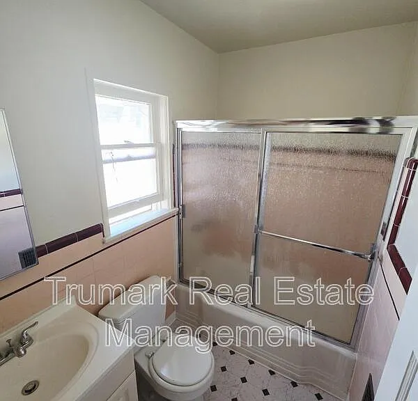 919 N Glendale Ave #12 — Photo 18