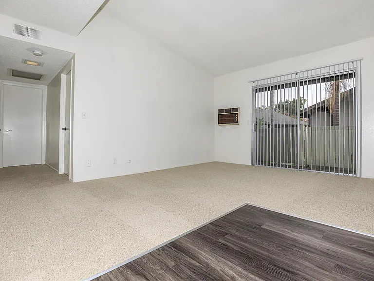 Monte Verde Apartment Homes — Photo 33