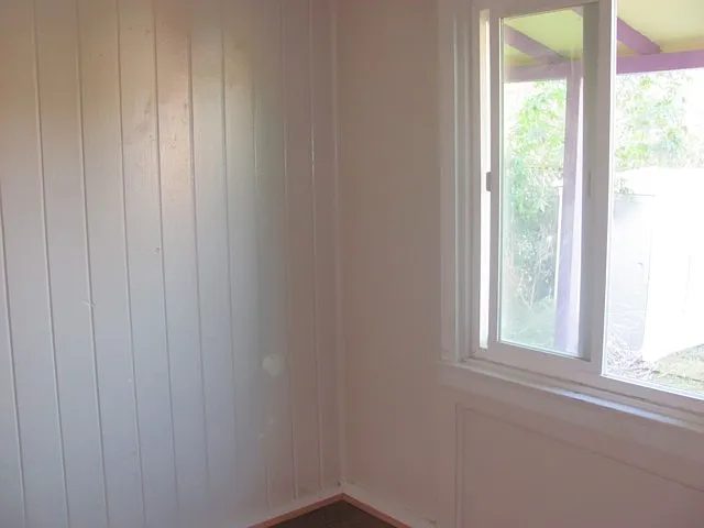 182 Brook St — Photo 7