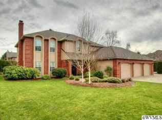1562 Cambridge Dr SE, Salem, OR 97302
