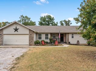 97 Wright Rd, Reeds Spring, MO 65737