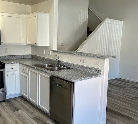 2nd image of 2987 Tisbury Dr #0