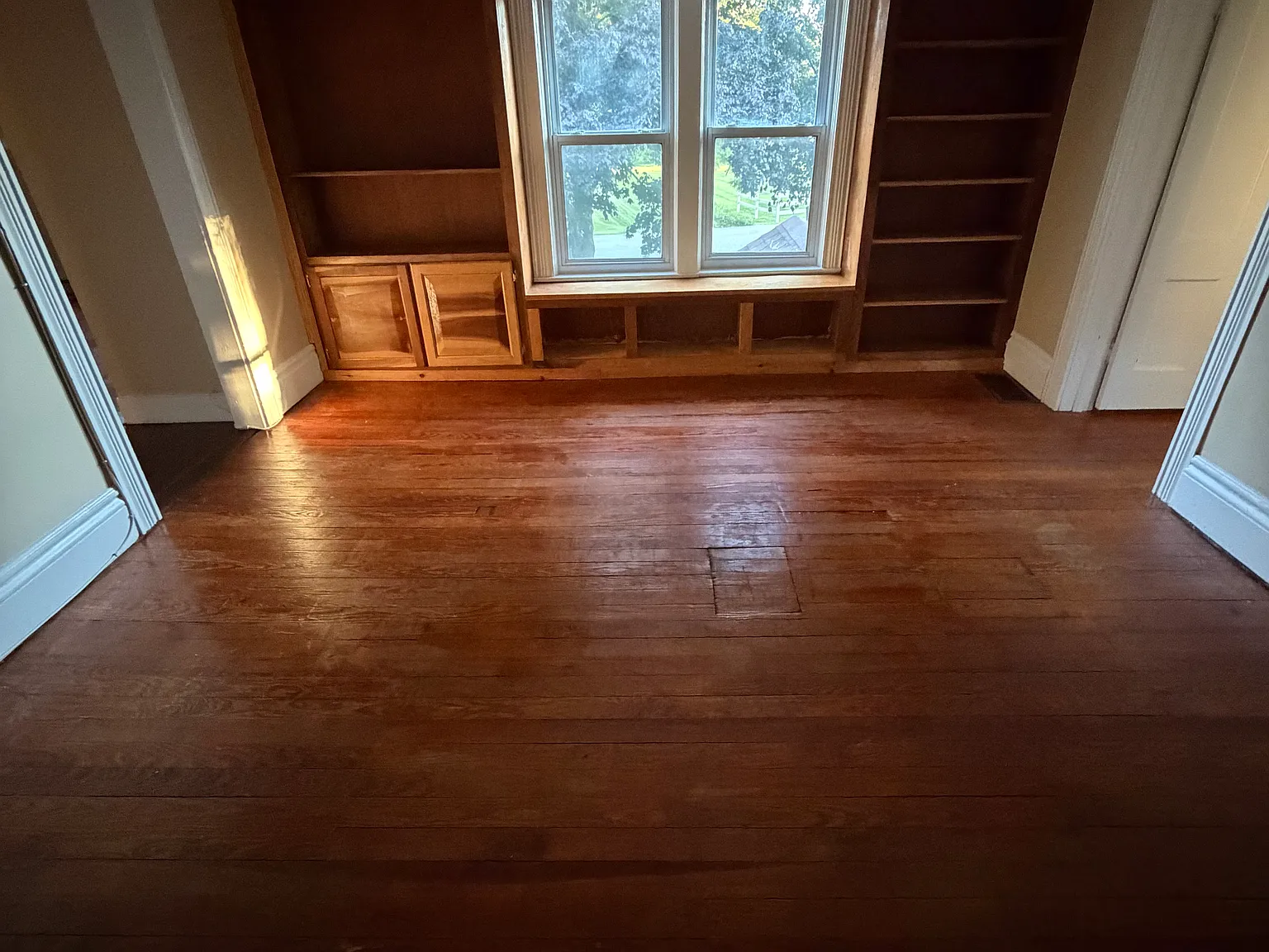 2 bed, 1000 sqft, $1,700 — Photo 4